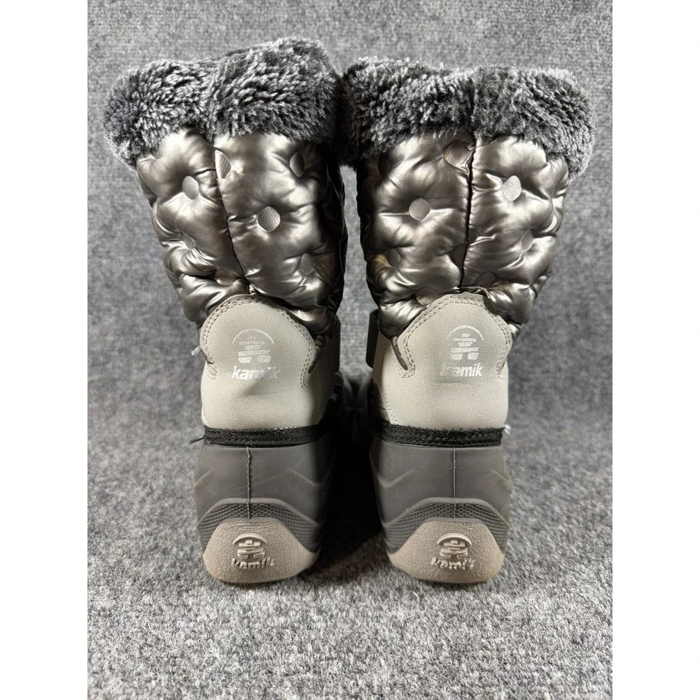 Kamik Kids Silver Metallic Quilted Faux Fur Snow Boots Size 2 Made in Canada